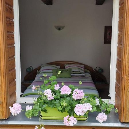 Bed and Breakfast Honfleur A Deux Экстерьер фото