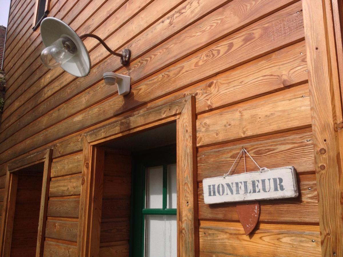 Bed and Breakfast Honfleur A Deux Экстерьер фото