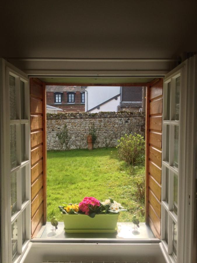 Bed and Breakfast Honfleur A Deux Экстерьер фото