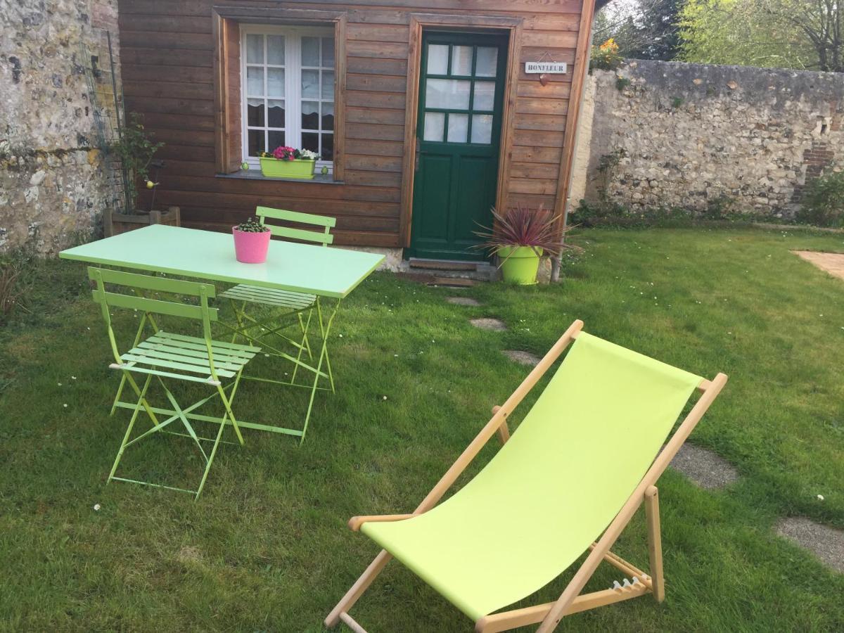 Bed and Breakfast Honfleur A Deux Экстерьер фото